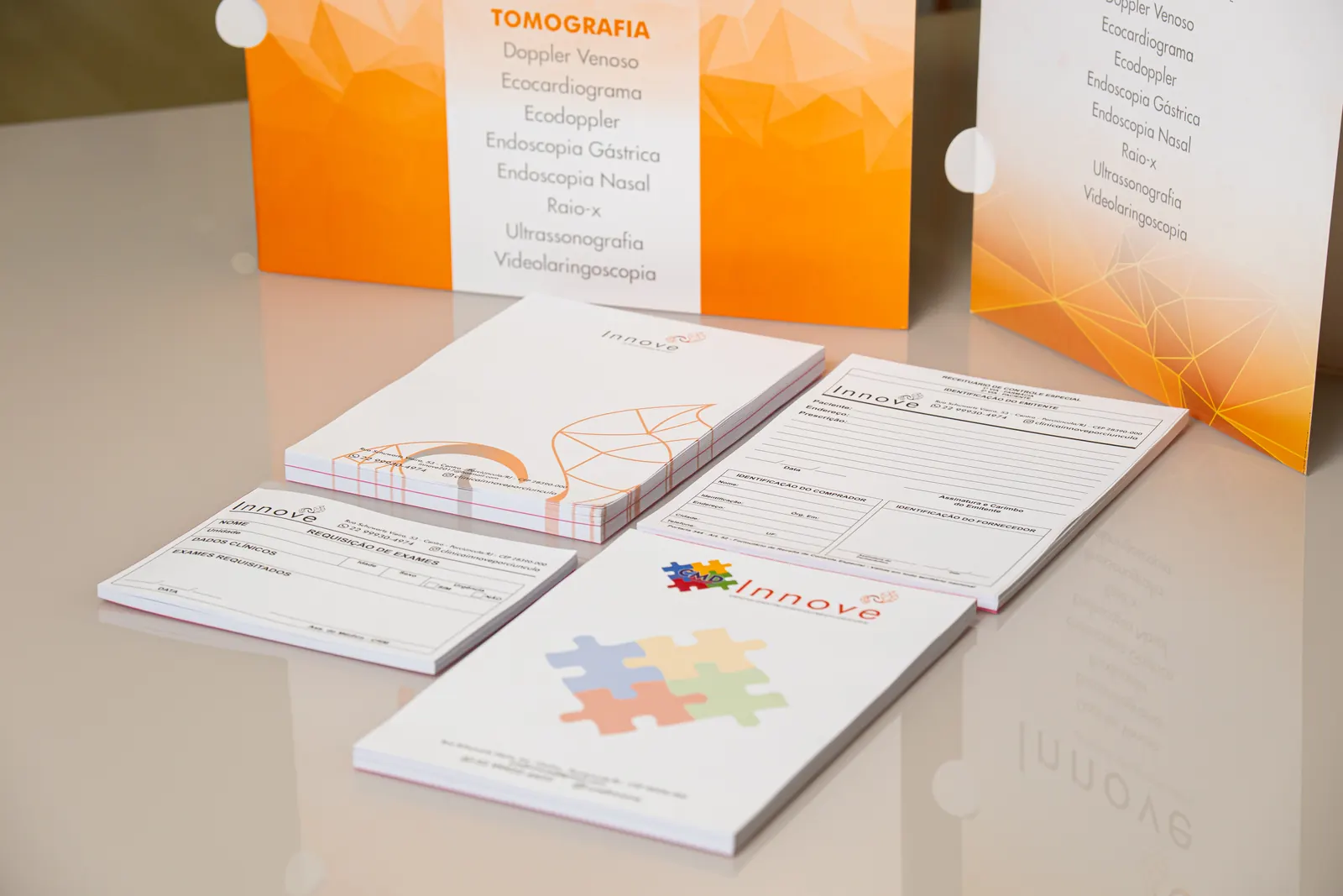 Kit personalizado Innove com pasta, receituário e blocos