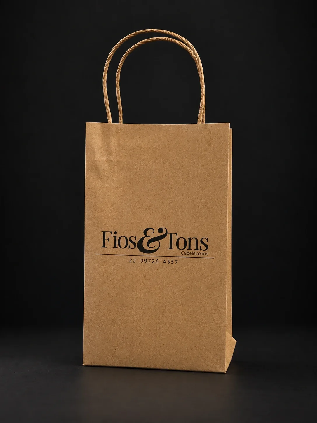 Sacola de papel kraft personalizada Fios & Tons Cabeleireiros